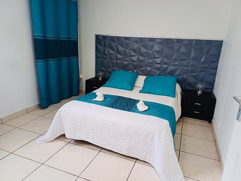 Apartmán Coquet F2 Climatise Avec Piscine Au Lamentin Le Lamentin Exteriér fotografie